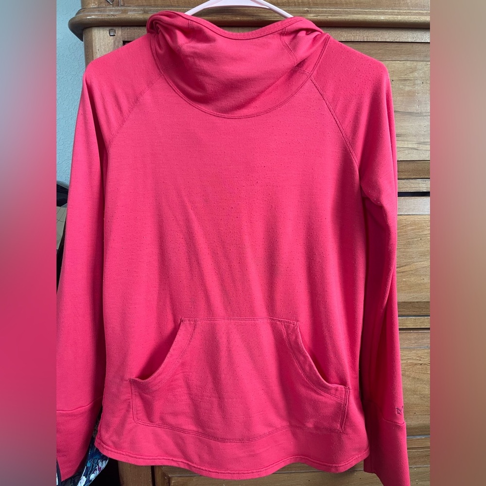 Marmot pullover